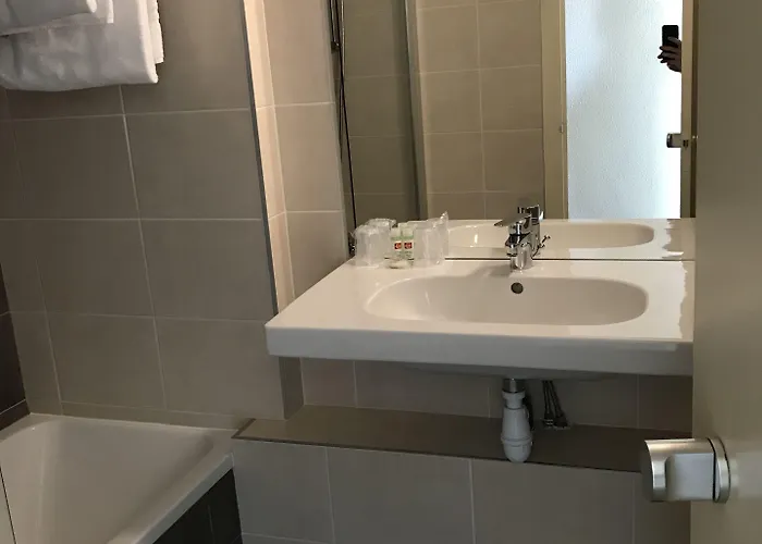 Hyp'hotel Hotel Saint-Marcellin (Isere)