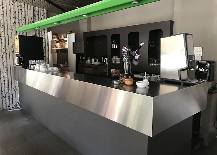 Hyp'hotel Hotel