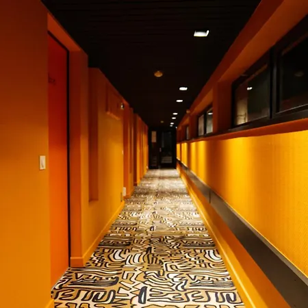 Hyp'hotel Hotel